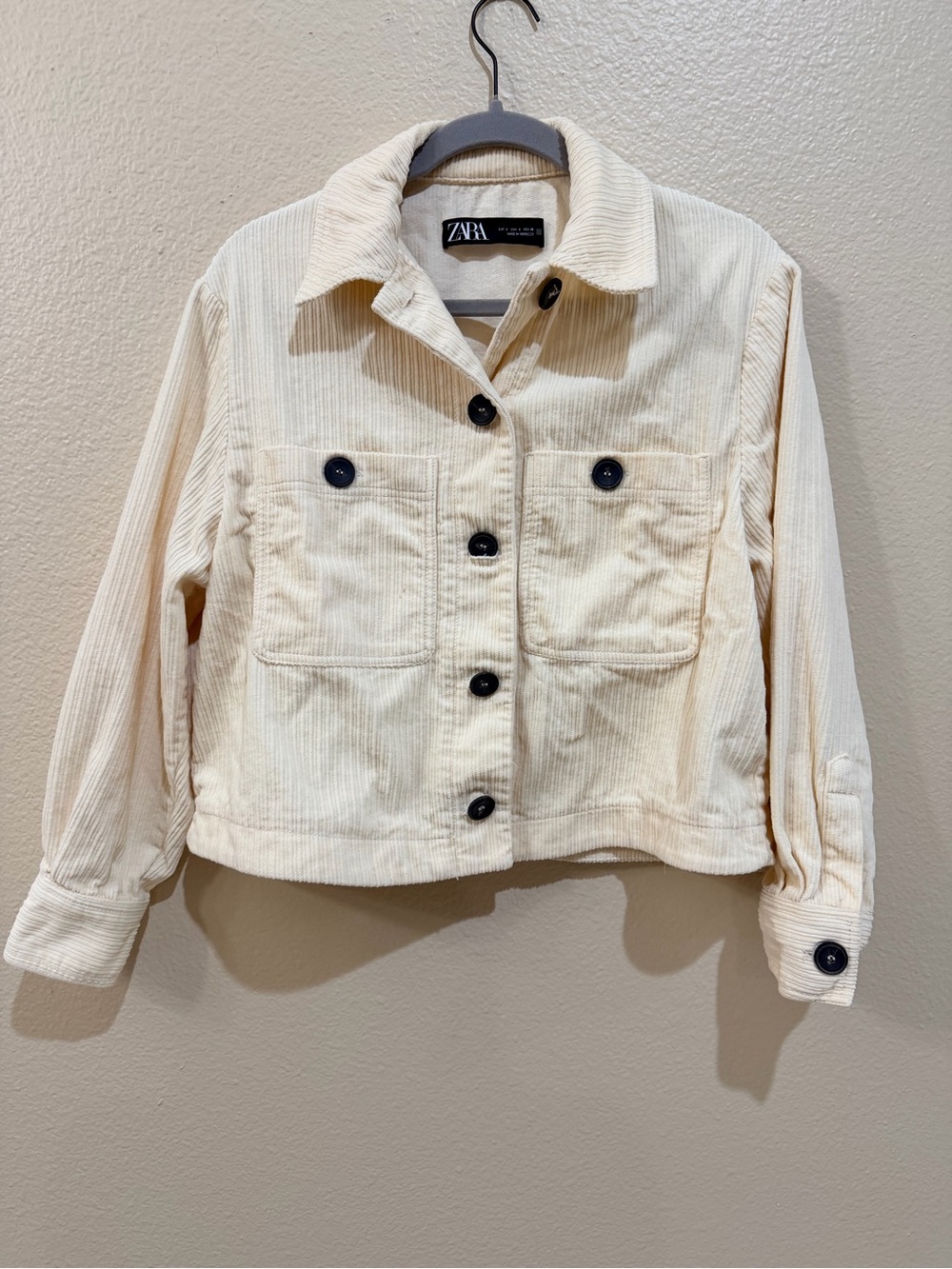 ZARA Ivory Ribbed Corduroy Cropped Shacket Jacket Size S White Ivory Button Up